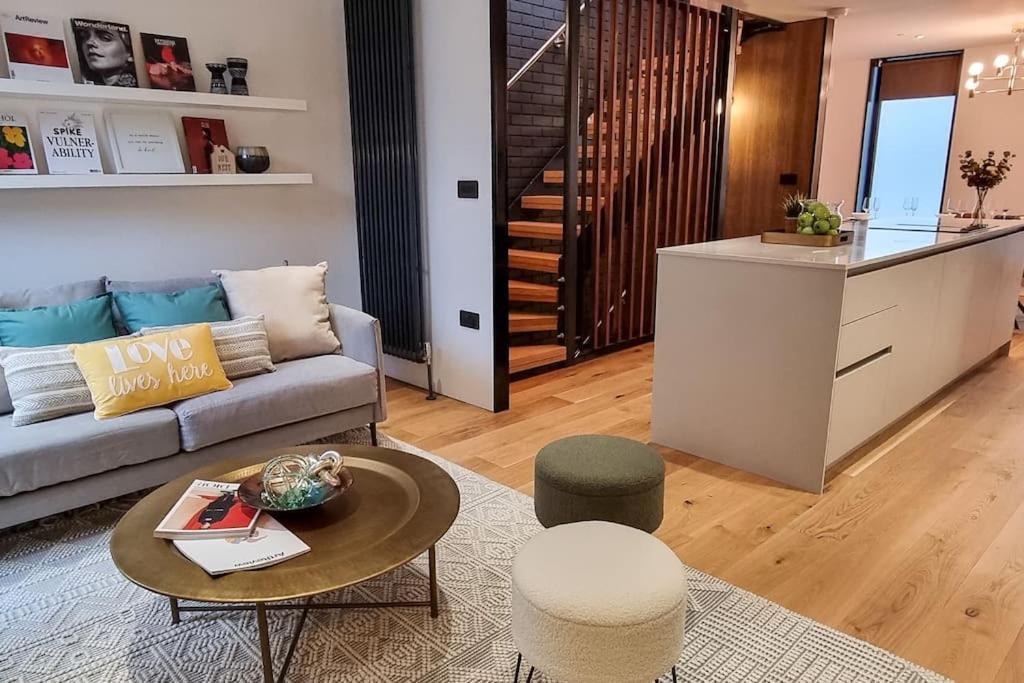 Stunning Luxury Townhouse In Centre Of Manchester Eksteriør billede