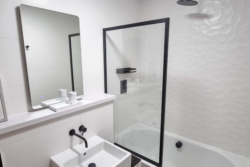 Stunning Luxury Townhouse In Centre Of Manchester Eksteriør billede