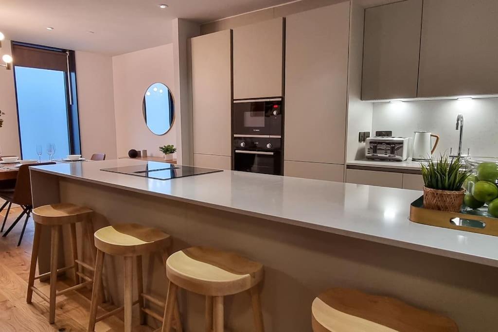 Stunning Luxury Townhouse In Centre Of Manchester Eksteriør billede